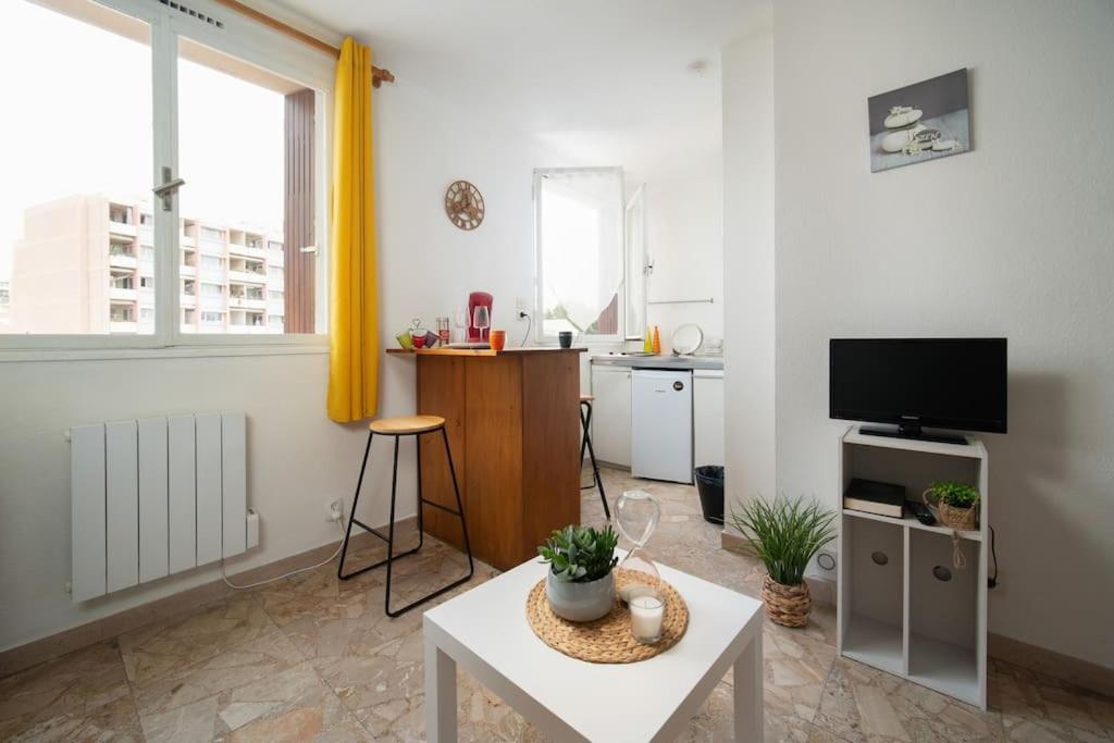 Fully Equipped Apartment Ideal For 2 People Marselha Exterior foto