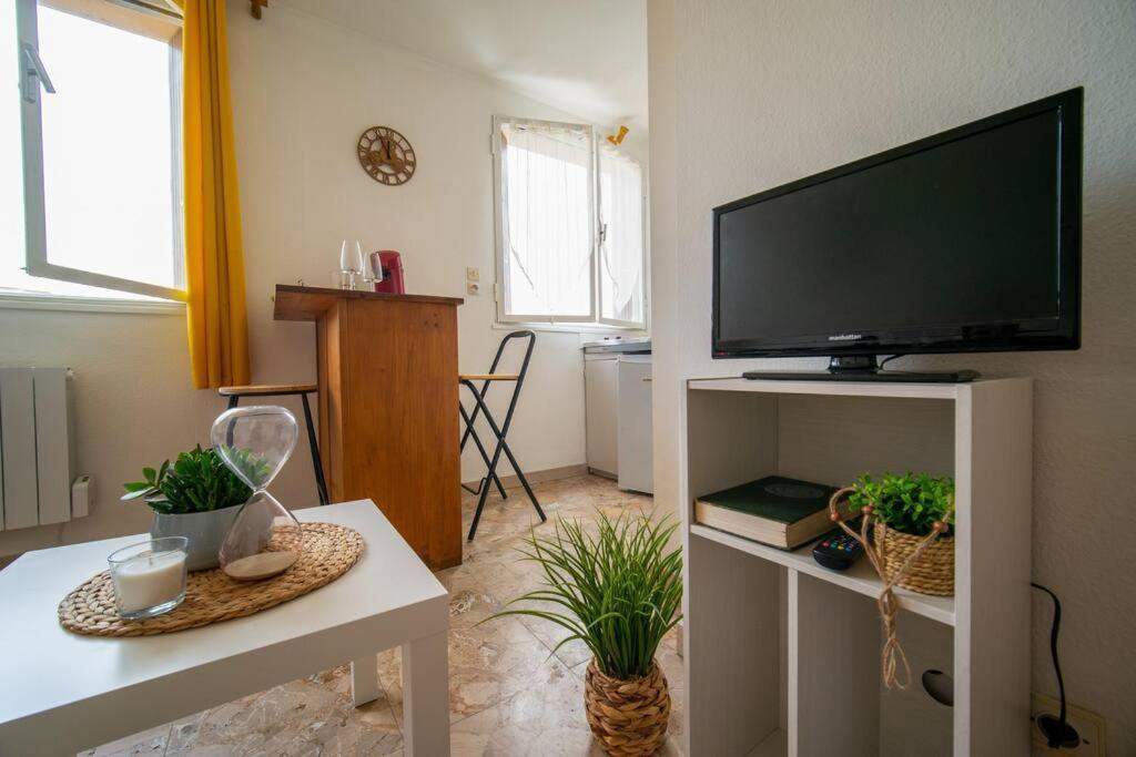 Fully Equipped Apartment Ideal For 2 People Marselha Exterior foto
